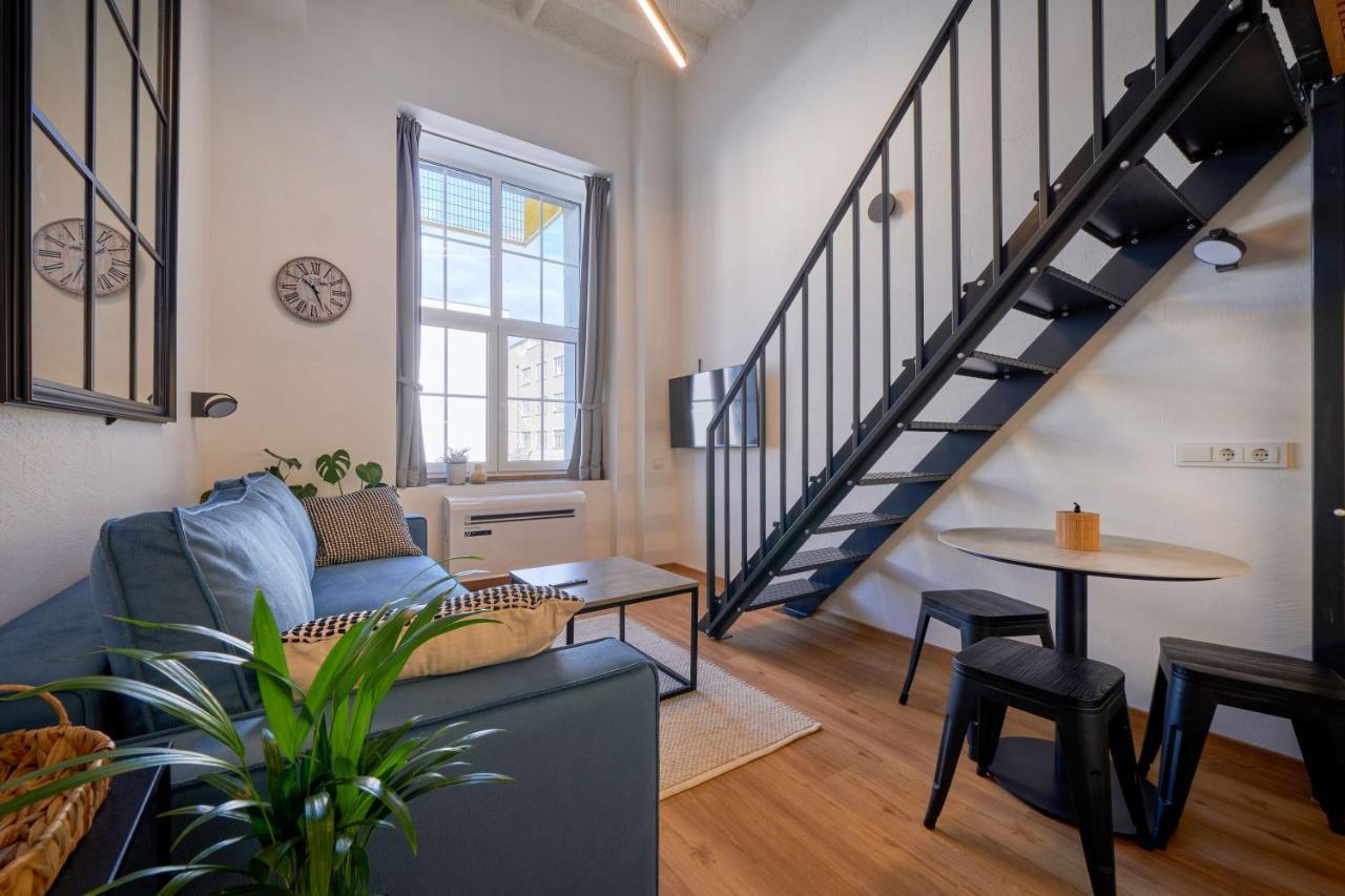 Queen Barbora Central Lofts Kaunas Kültér fotó